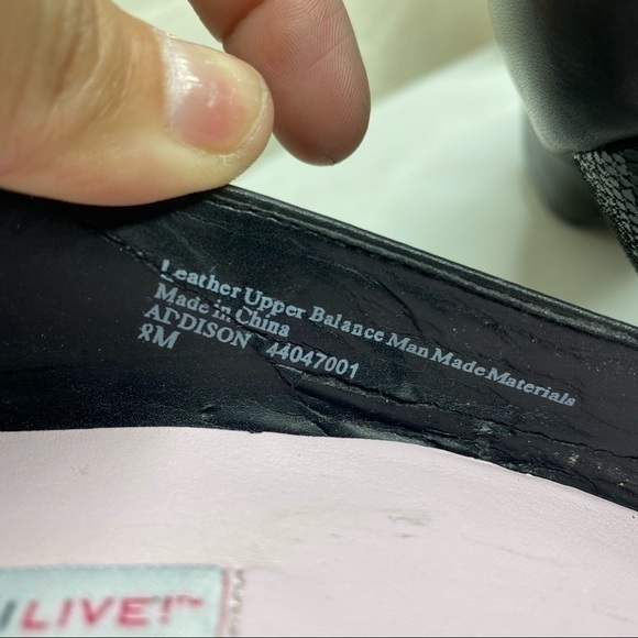 Isaac Mizrahi Addison Block Heel Black Pumps 8 - Picture 7 of 8